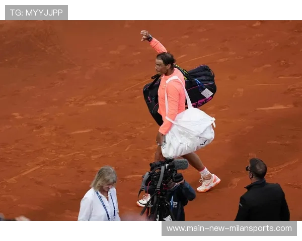 纳达尔复出首胜，球迷泪目