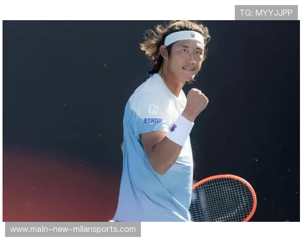 张之臻中网首轮0-2负阿特马纳遗憾止步，张之臻球迷会